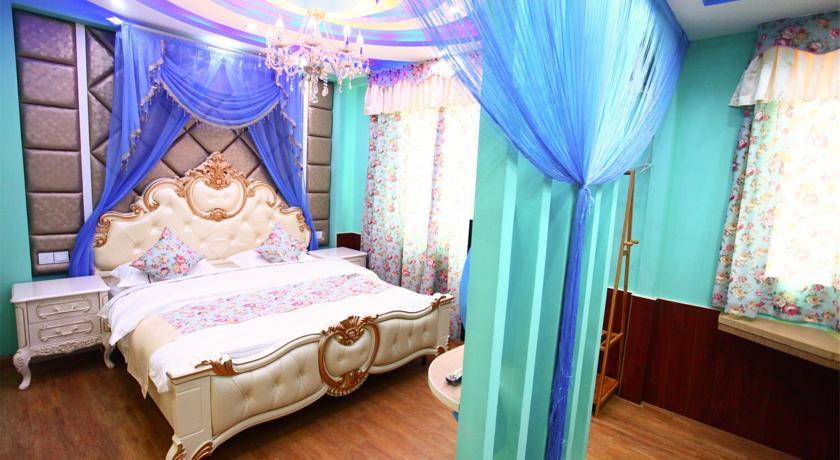 Xiamen University Love Too Holiday Mansion Room photo